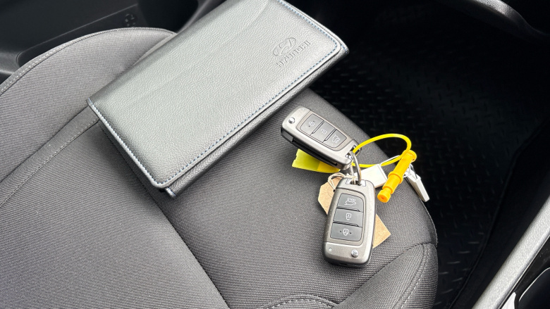 Hyundai TUCSON 1.6 TGDi 48V MHD SE Connect 5dr 2WD DCT Petrol Estate